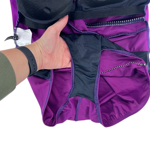 MIRACLESUIT V-Neck Horizon Once Piece in Purple Size 14 - Picture 8 of 10